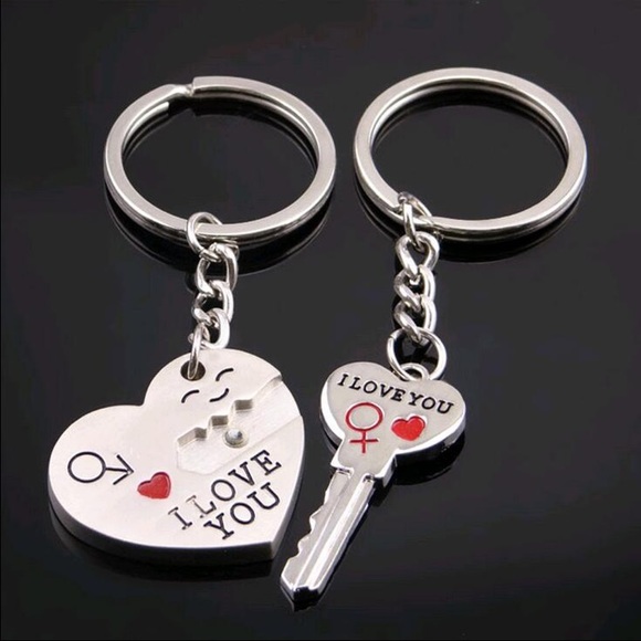 Love keychain set ❤️ - Picture 2 of 3