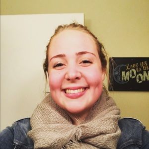 Meet your Posher, Samantha