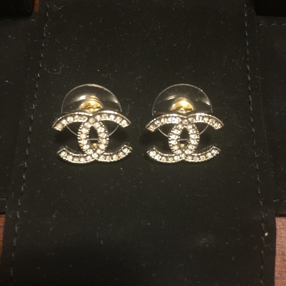 Chanel CC Logo Silver Earrings