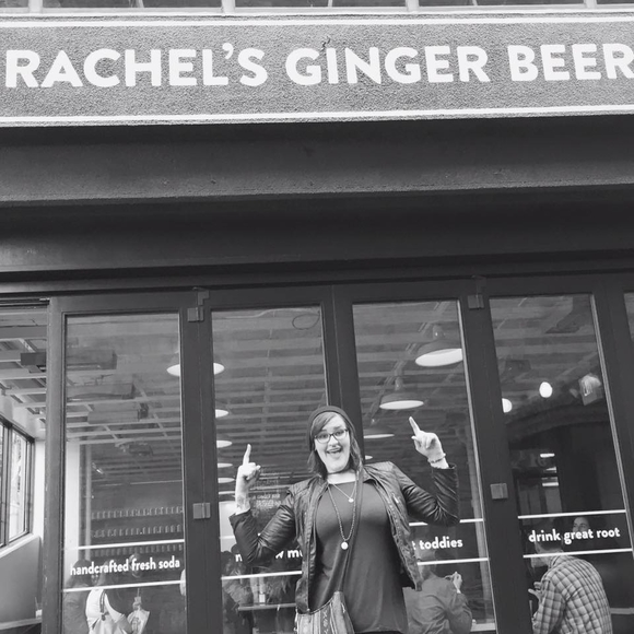 Meet your Posher, Rachel