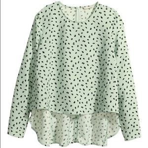 H&M Mint green patterned blouse