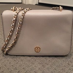 Tory burch cross body medium size