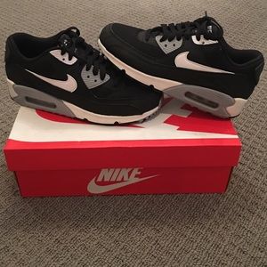 Nike air Max's