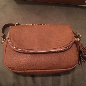 Leather cross body bag from buckle 🌺