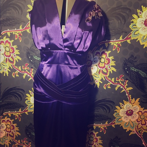 Retro style 40's style purple dress