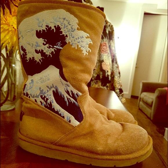 Wahine UGGS (limited edition) ~