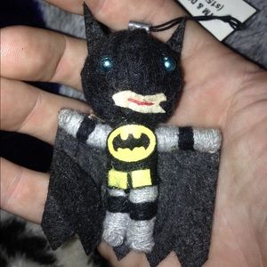 Batman string figure