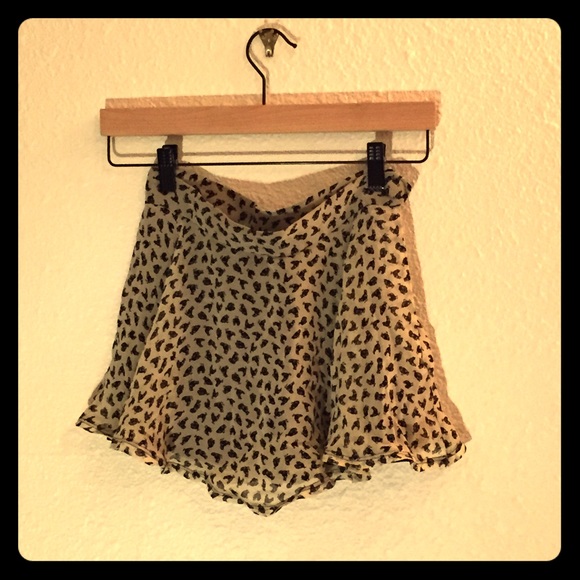 Moschino chicken print skort