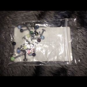 Lip rings whole bag 10$