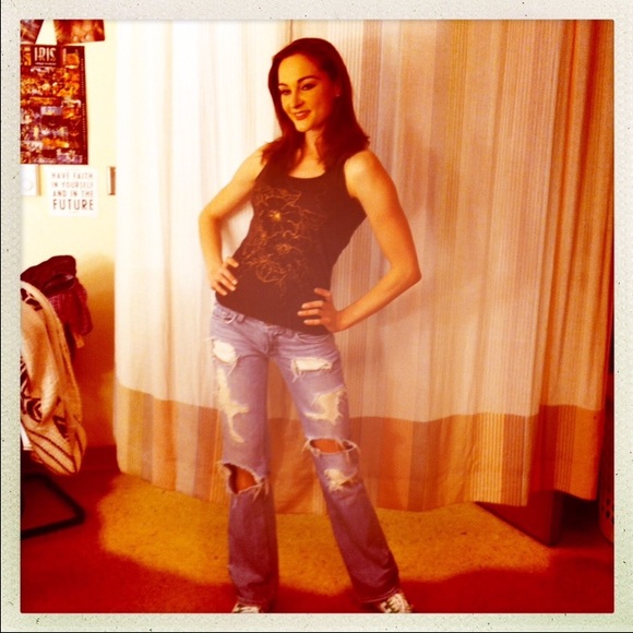 MEET YOUR POSHER! 😘💋 - Picture 2 of 4