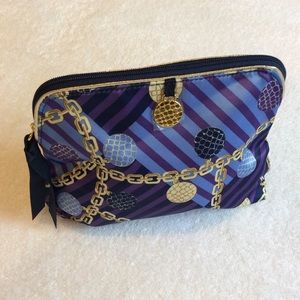 medium cometic bag satin.