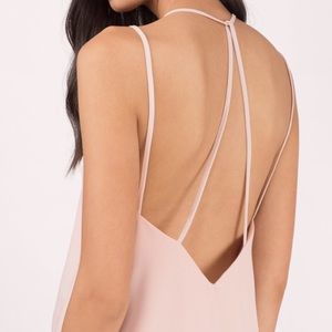 Tobi Champagne Strappy Cami Top (medium)