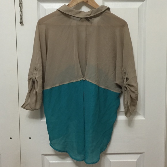 Color block blouse - Picture 2 of 2
