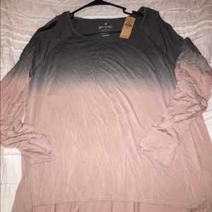 BRAND NEW AE "Soft & Sexy" Ombré Top
