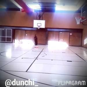 Meet your Posher, Derrick