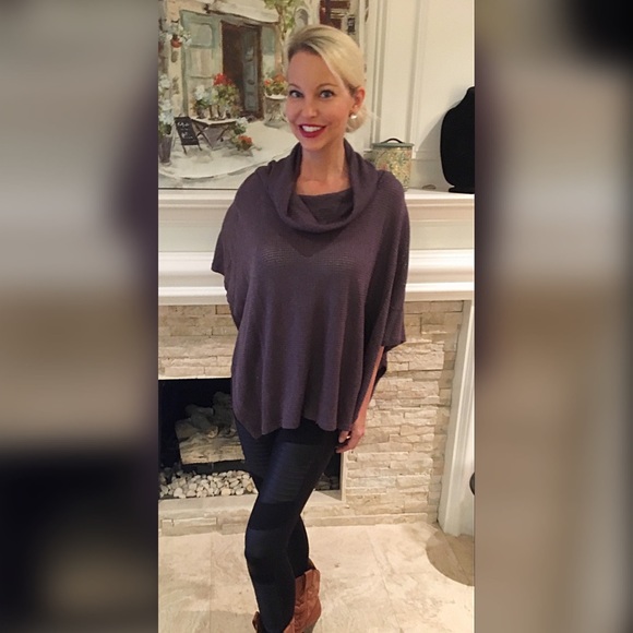 Beautiful semi sheer oversized poncho! LAST ONE - Picture 3 of 3