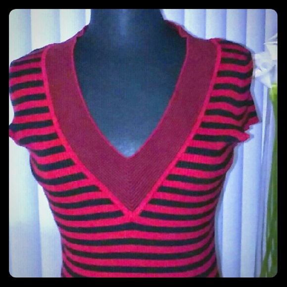 Rue 21 ladies sweater