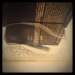 High End Japanese eyeshdow, elegance. RARE