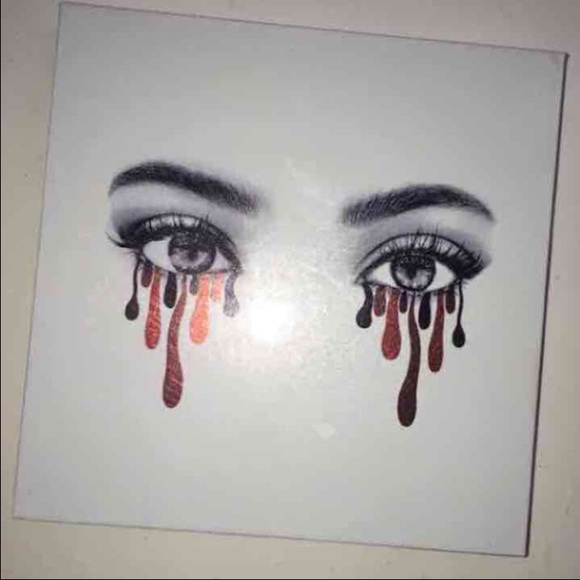 Kylie Bronze Palette