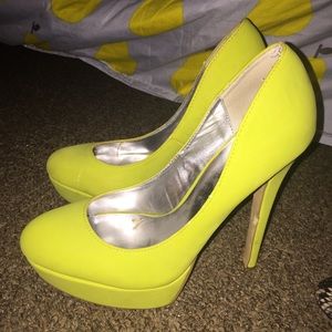 Lime green heel