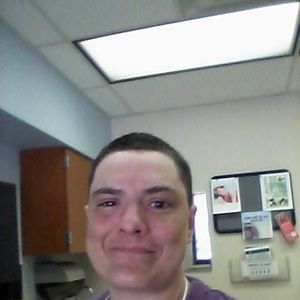 Meet your Posher, Lara