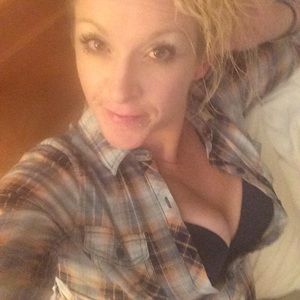 Meet your Posher, Bizzy