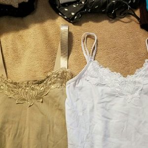 Set of 2 maternity tank tops lace detail, one size