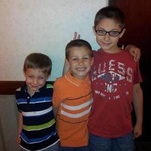 Meet your Posher, Carmela