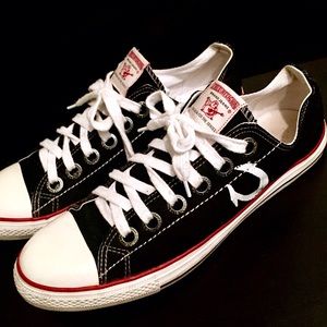 🙋🏼‍♂️MENS | True Religion Chuck Sneakers
