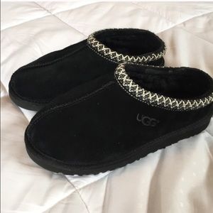 AUTHENTIC UGG TASMAN BLACK