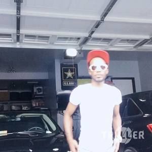 Meet your Posher, Romie