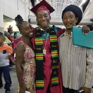 Meet your Posher, Elijah