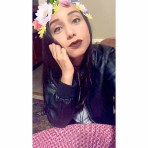 Meet your Posher, Andrea