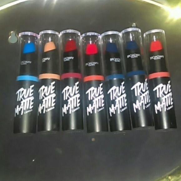 13 Matte lippies!!!!