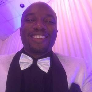 Meet your Posher, Clarence