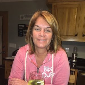 Meet your Posher, Linda