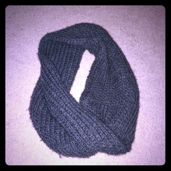 grey infinity scarf - Picture 1 of 1