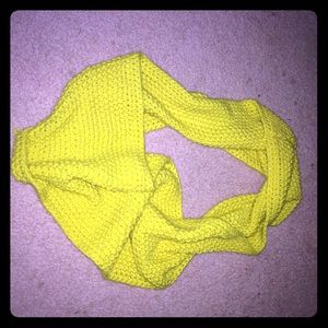 yellow/green infinity scarf