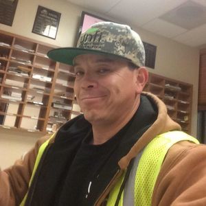 Meet your Posher, Joel