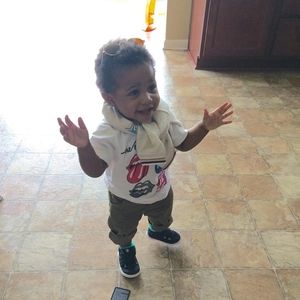 Meet your Posher, Raymond