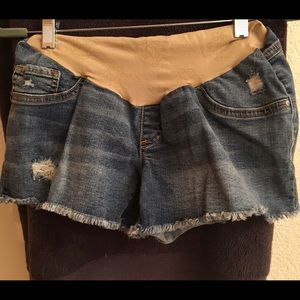 Jessica Simpson Maternity Shorts