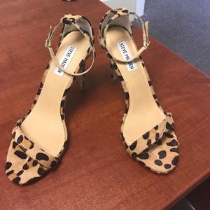 Brand new Steve Madden Leopard Heels