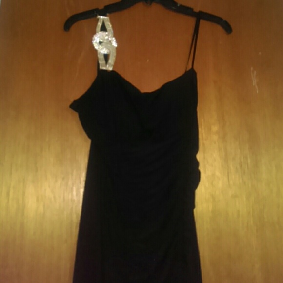 Body Central Dresses & Skirts - Body Central One Shoulder Black Dress