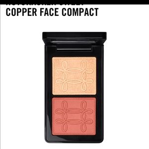 Mac Nutcracker sweet whisper face compact