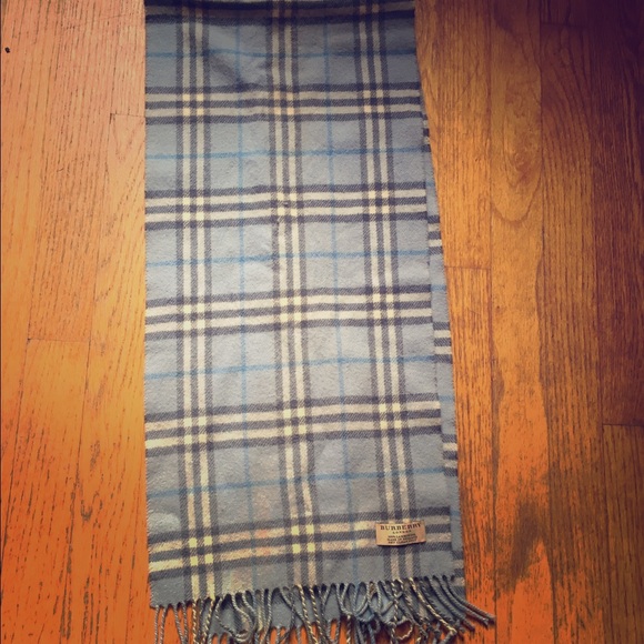 Burberry scarf cashmere