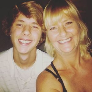 Meet your Posher, Debbie