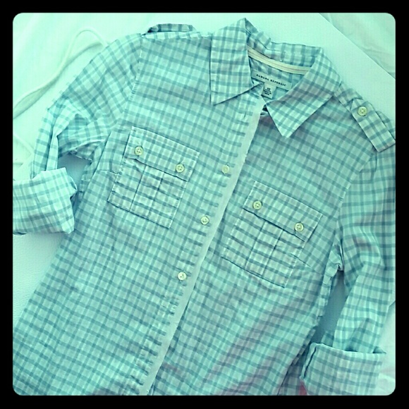 Checkered buttondown