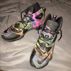 Nike multicolor shoe