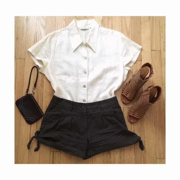 Ann Taylor Button Up Blouse