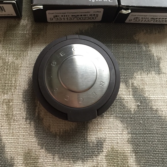 BECCA Dual Coverage Compact Concealer LOT of 6 SIB - Picture 2 of 3